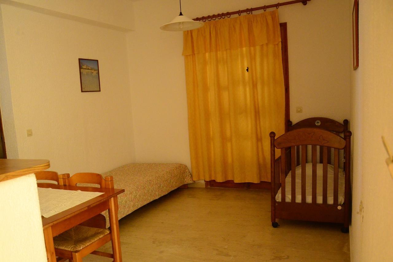 Alex Home Apartments Limenas Chersonisou Exterior foto